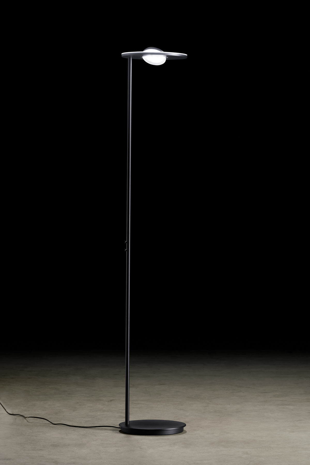 Holtkötter NOVA OOG LED Stehleuchte Deckenfluter Premium Qualität in schwarz